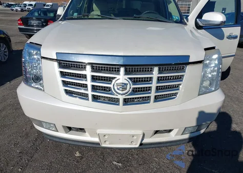 2008 Cadillac Escalade Standard from USA, damaged, VIN 1GYFK63878R131209